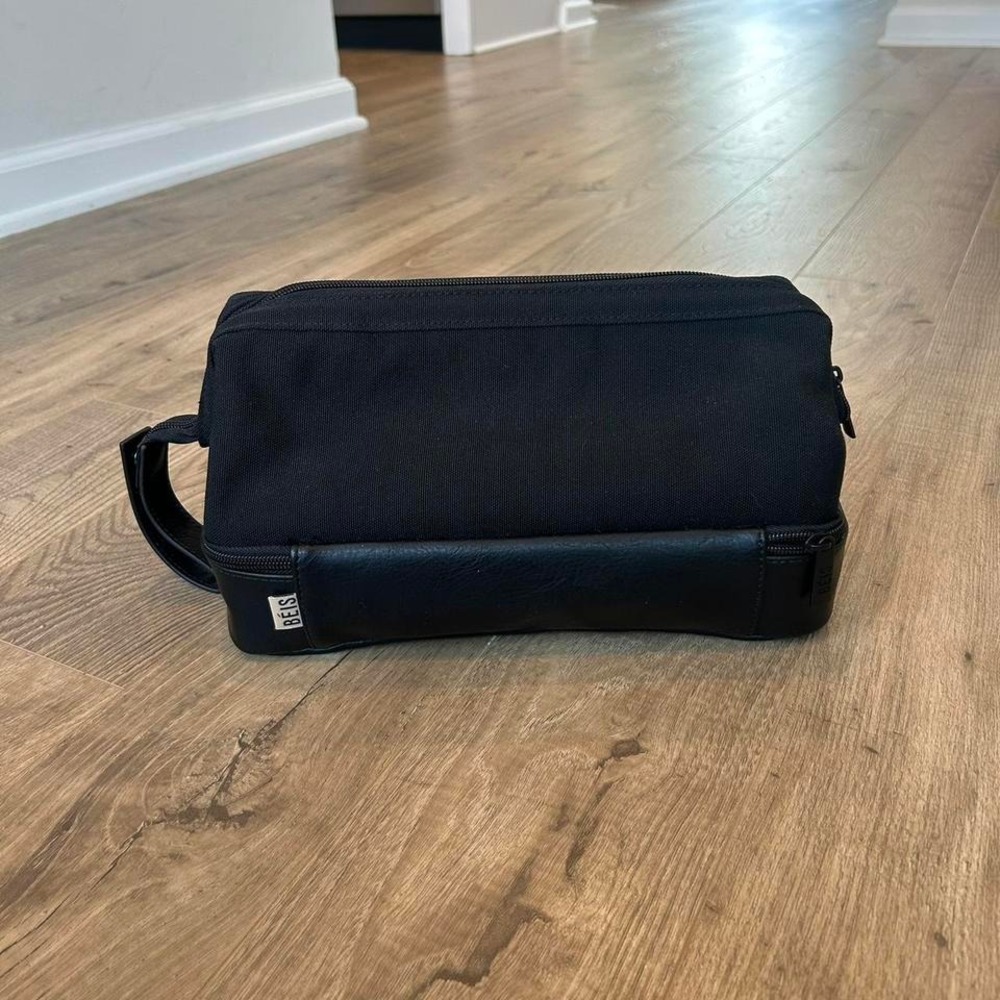 BEIS Black Cosmetic Bag